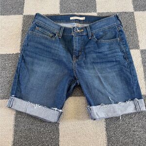 Women’s Levi’s 710 Super Skinny Denim Shorts